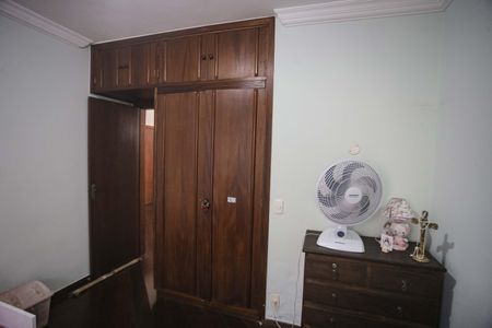 Apartamento à venda com 265m², 4 quartos e 4 vagas Apartamento à venda com 265m², 4 quartos e 4 vagasQuarto 1