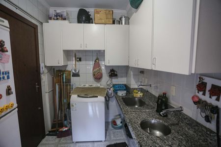 Apartamento à venda com 265m², 4 quartos e 4 vagas Apartamento à venda com 265m², 4 quartos e 4 vagasCozinha