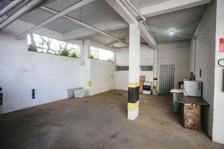 Apartamento à venda com 265m², 4 quartos e 4 vagas Apartamento à venda com 265m², 4 quartos e 4 vagasÁrea comum