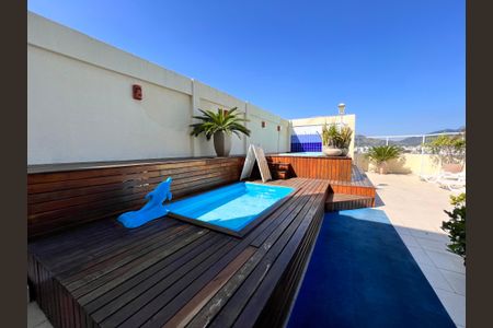 Apartamento para alugar com 58m², 2 quartos e 1 vaga Apartamento para alugar com 58m², 2 quartos e 1 vagaPiscina