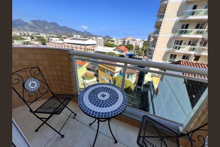 Apartamento para alugar com 58m², 2 quartos e 1 vaga Apartamento para alugar com 58m², 2 quartos e 1 vagaVaranda - Sala