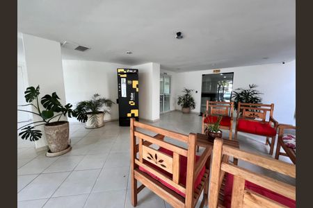 Apartamento para alugar com 58m², 2 quartos e 1 vaga Apartamento para alugar com 58m², 2 quartos e 1 vagaHall de Entrada