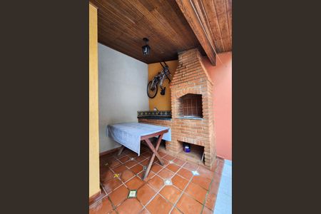 Casa à venda com 193m², 3 quartos e 4 vagasVaranda