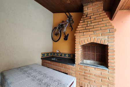 Casa à venda com 193m², 3 quartos e 4 vagasVaranda