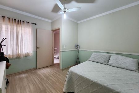 Casa à venda com 193m², 3 quartos e 4 vagasSuíte 2