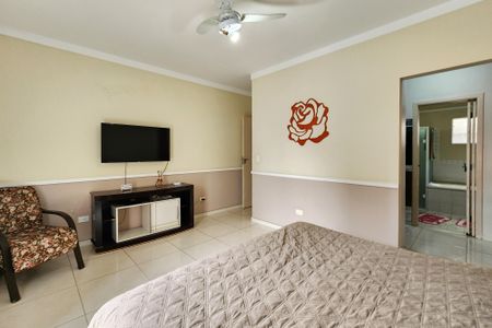 Casa à venda com 193m², 3 quartos e 4 vagasSuíte 1