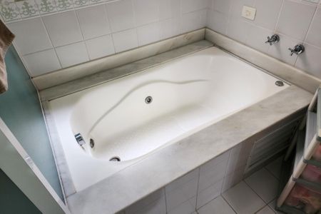 Casa à venda com 193m², 3 quartos e 4 vagasBanheiro da Suíte 1