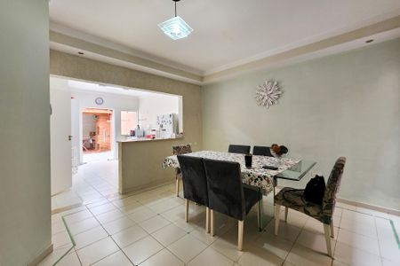 Casa à venda com 193m², 3 quartos e 4 vagasSala de Jantar