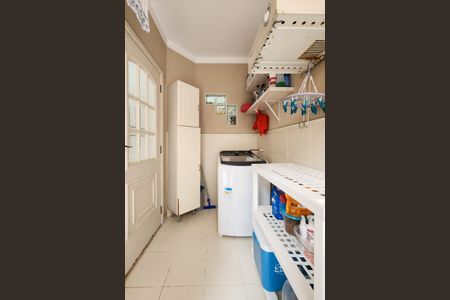 Casa à venda com 193m², 3 quartos e 4 vagasÁrea de Serviço