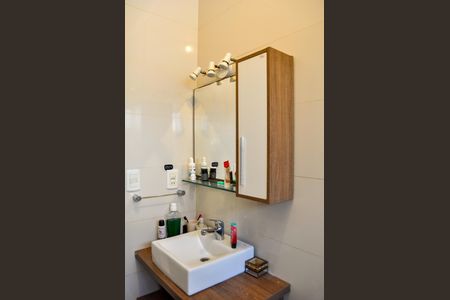 Apartamento à venda com 44m², 1 quarto e sem vagaBanheiro