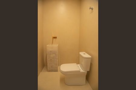 Apartamento à venda com 838m², 5 quartos e 7 vagas Apartamento à venda com 838m², 5 quartos e 7 vagasLavabo