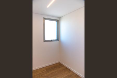 Apartamento à venda com 838m², 5 quartos e 7 vagas Apartamento à venda com 838m², 5 quartos e 7 vagasQuarto de Serviço