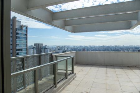 Apartamento à venda com 838m², 5 quartos e 7 vagas Apartamento à venda com 838m², 5 quartos e 7 vagasVaranda da Suíte 1