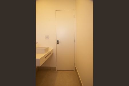 Apartamento à venda com 838m², 5 quartos e 7 vagas Apartamento à venda com 838m², 5 quartos e 7 vagasBanheiro da Suíte 4