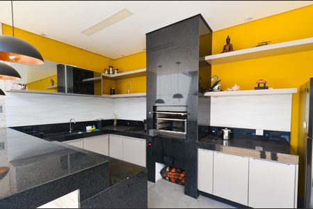 Casa para alugar com 300m², 5 quartos e 2 vagas Casa para alugar com 300m², 5 quartos e 2 vagasEspaço Gourmet