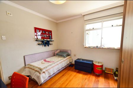 Casa para alugar com 300m², 5 quartos e 2 vagas Casa para alugar com 300m², 5 quartos e 2 vagasQuarto1 casa2