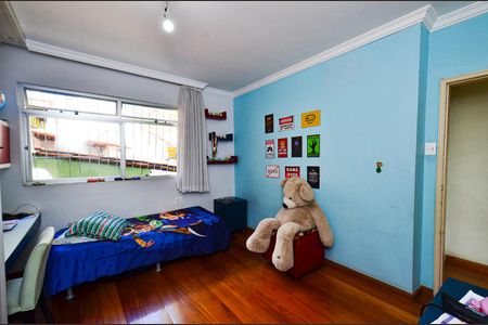 Casa para alugar com 300m², 5 quartos e 2 vagas Casa para alugar com 300m², 5 quartos e 2 vagasQuarto2 casa2