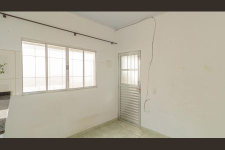 Apartamento para alugar com 40m², 1 quarto e sem vagaSala/Cozinha/Área de Serviço