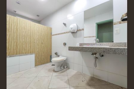 Casa à venda com 180m², 3 quartos e 1 vaga Casa à venda com 180m², 3 quartos e 1 vagaBanheiro Social