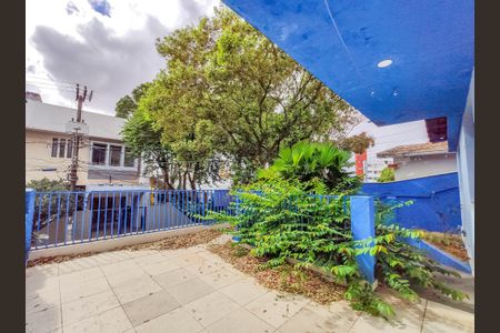 Casa à venda com 180m², 3 quartos e 1 vaga Casa à venda com 180m², 3 quartos e 1 vagaFrente Casato 02