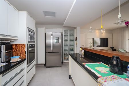 Apartamento à venda com 128m², 3 quartos e 2 vagasCozinha