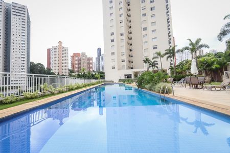 Apartamento à venda com 128m², 3 quartos e 2 vagasÁrea comum - Piscina