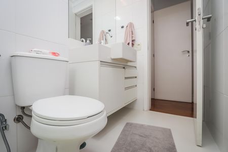 Apartamento à venda com 128m², 3 quartos e 2 vagasBanheiro 2