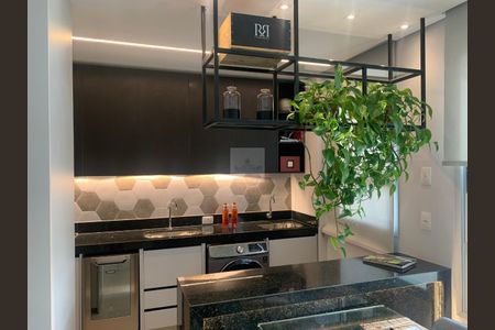 Apartamento à venda com 127m², 3 quartos e 3 vagas Apartamento à venda com 127m², 3 quartos e 3 vagasCozinha estilo americana apto decorado