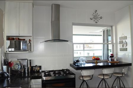 Apartamento para alugar com 103m², 3 quartos e 3 vagasCozinha