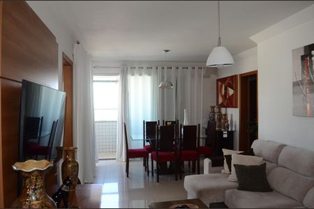 Apartamento para alugar com 103m², 3 quartos e 3 vagasSala