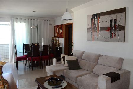 Apartamento para alugar com 103m², 3 quartos e 3 vagasSala