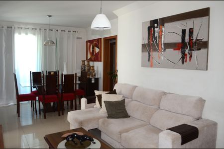 Apartamento para alugar com 103m², 3 quartos e 3 vagasSala