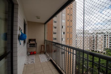 Apartamento à venda com 107m², 3 quartos e 2 vagasVaranda da Sala