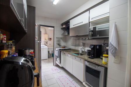 Apartamento à venda com 107m², 3 quartos e 2 vagasCozinha