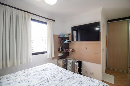 Apartamento à venda com 107m², 3 quartos e 2 vagasQuarto 1