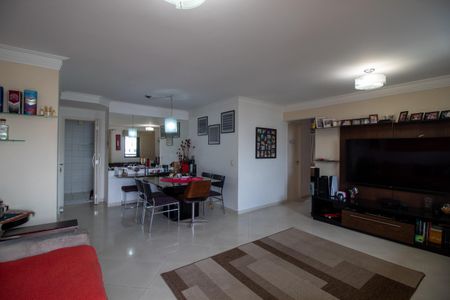 Apartamento à venda com 107m², 3 quartos e 2 vagasSala