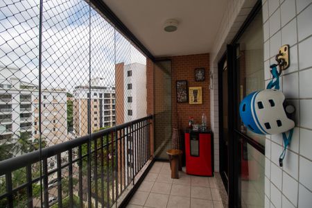 Apartamento à venda com 107m², 3 quartos e 2 vagasVaranda da Sala