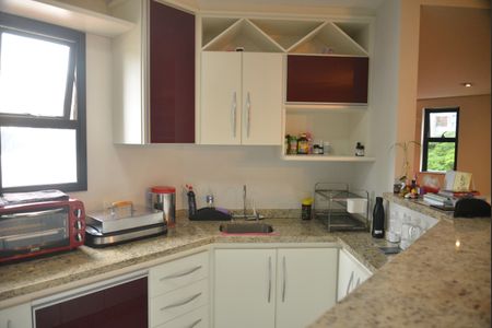 Apartamento à venda com 169m², 2 quartos e 3 vagasCozinha