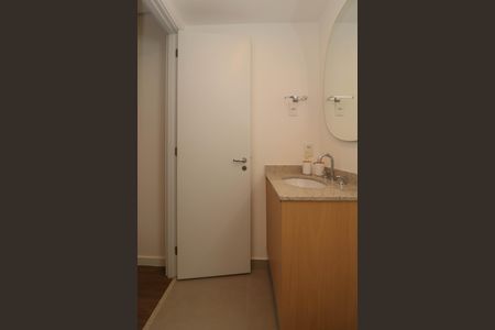 Apartamento à venda com 100m², 2 quartos e 2 vagasBanheiro da Suíte 2