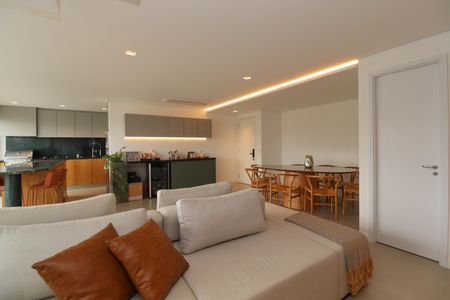 Apartamento à venda com 100m², 2 quartos e 2 vagasSala/Cozinha