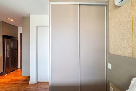 Studio para alugar com 29m², 1 quarto e 1 vaga Studio para alugar com 29m², 1 quarto e 1 vagaStudio