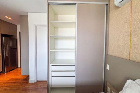 Studio para alugar com 29m², 1 quarto e 1 vaga Studio para alugar com 29m², 1 quarto e 1 vagaStudio