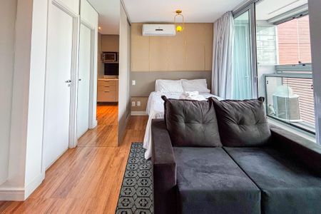 Studio para alugar com 29m², 1 quarto e 1 vaga Studio para alugar com 29m², 1 quarto e 1 vagaStudio