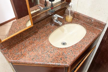 Apartamento à venda com 90m², 3 quartos e 2 vagasBanheiro Social