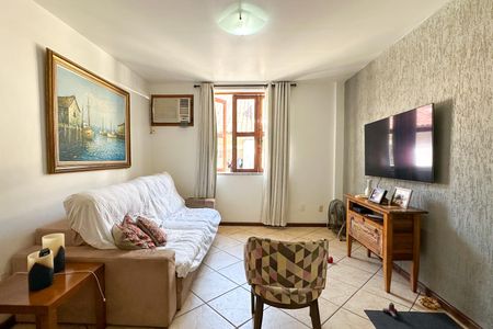 Apartamento à venda com 90m², 3 quartos e 2 vagasSala