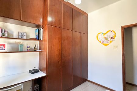 Apartamento à venda com 90m², 3 quartos e 2 vagasQuarto 03