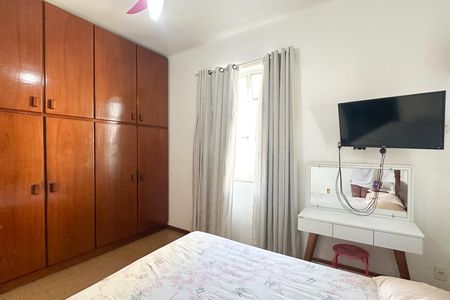 Apartamento à venda com 90m², 3 quartos e 2 vagasQuarto 02