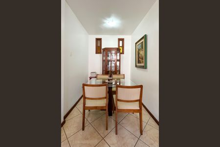 Apartamento à venda com 90m², 3 quartos e 2 vagasSala