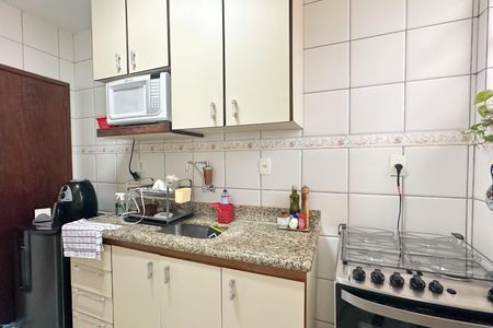 Apartamento à venda com 90m², 3 quartos e 2 vagasCozinha