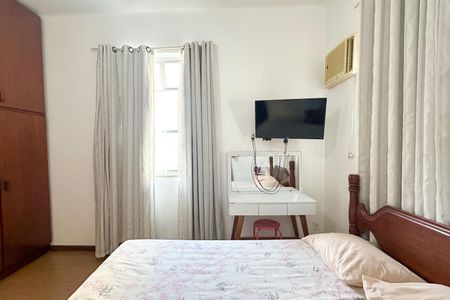 Apartamento à venda com 90m², 3 quartos e 2 vagasQuarto 02